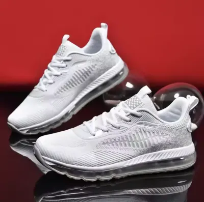 CASUAL RUNNING SNEAKERS